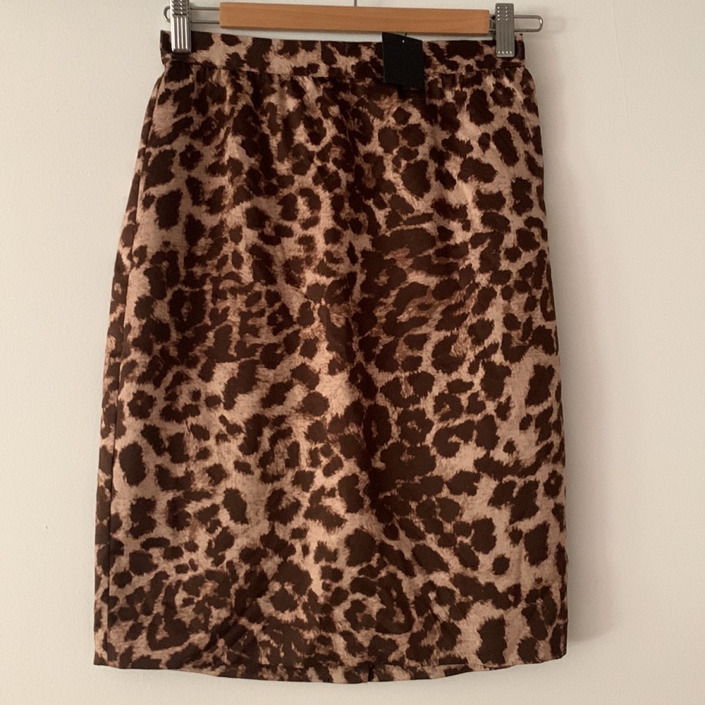 NWT!!! Club Monaco skirt size 0